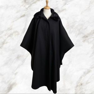 Beautiful Black Preston & York Cape II